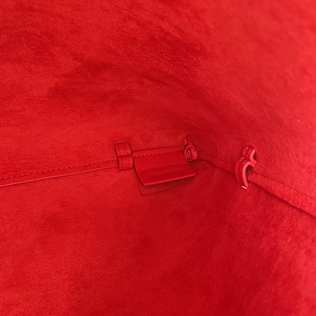 보테가베네타 숄더백