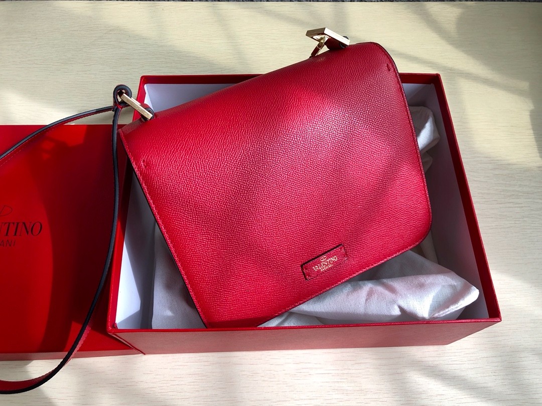 발렌티노 가라바니 숄더백