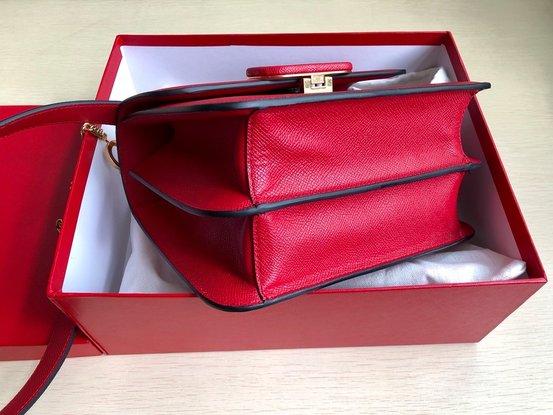 발렌티노 가라바니 숄더백