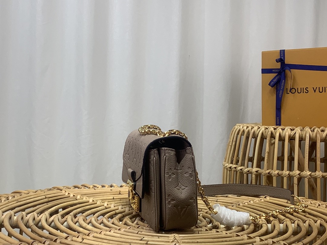 루이비통 LV Marceau 숄더 백