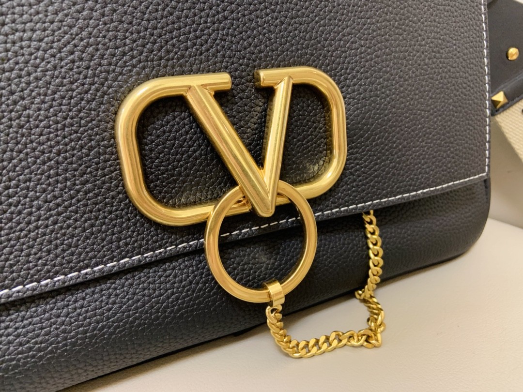 발렌티노 숄더백