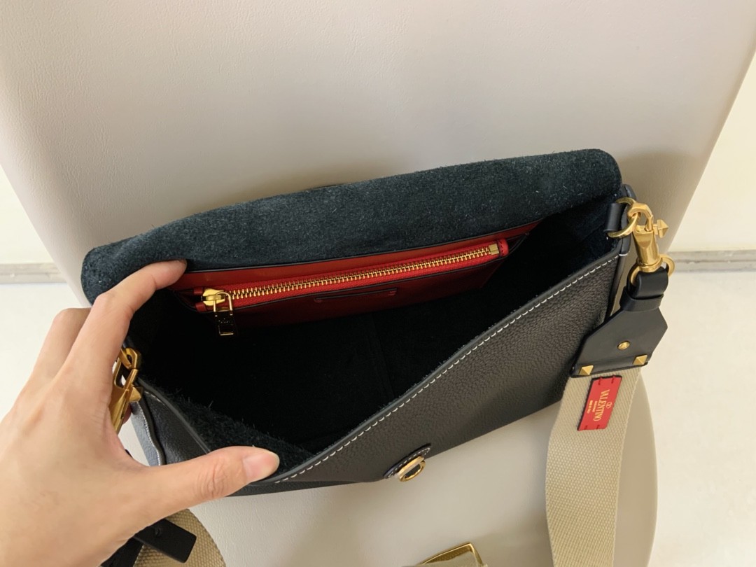 발렌티노 숄더백