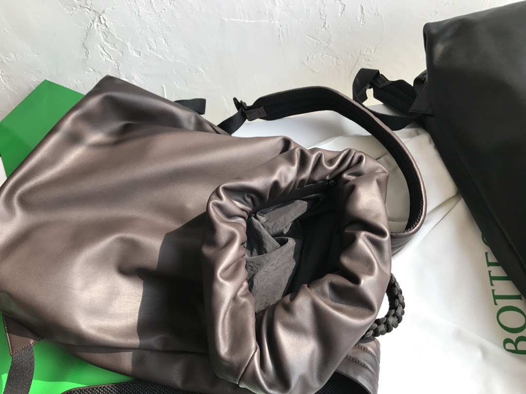 보테가베네타 BV 파우치 백