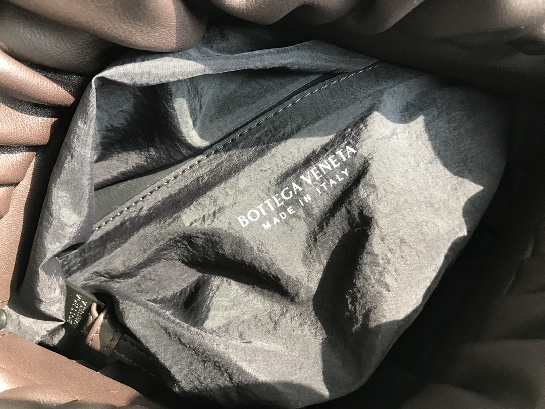 보테가베네타 BV 파우치 백