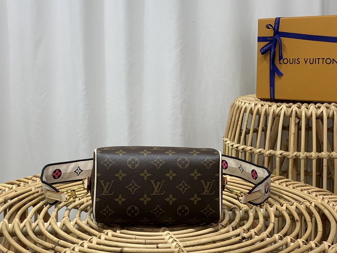 루이비통 미니 핸드백