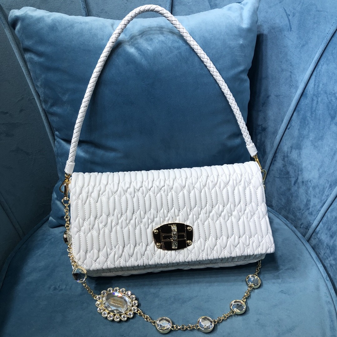 미우미우 아이코닉 크라스탈 숄더백