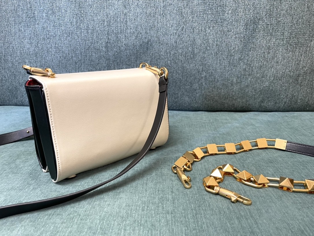 발렌티노 숄더백