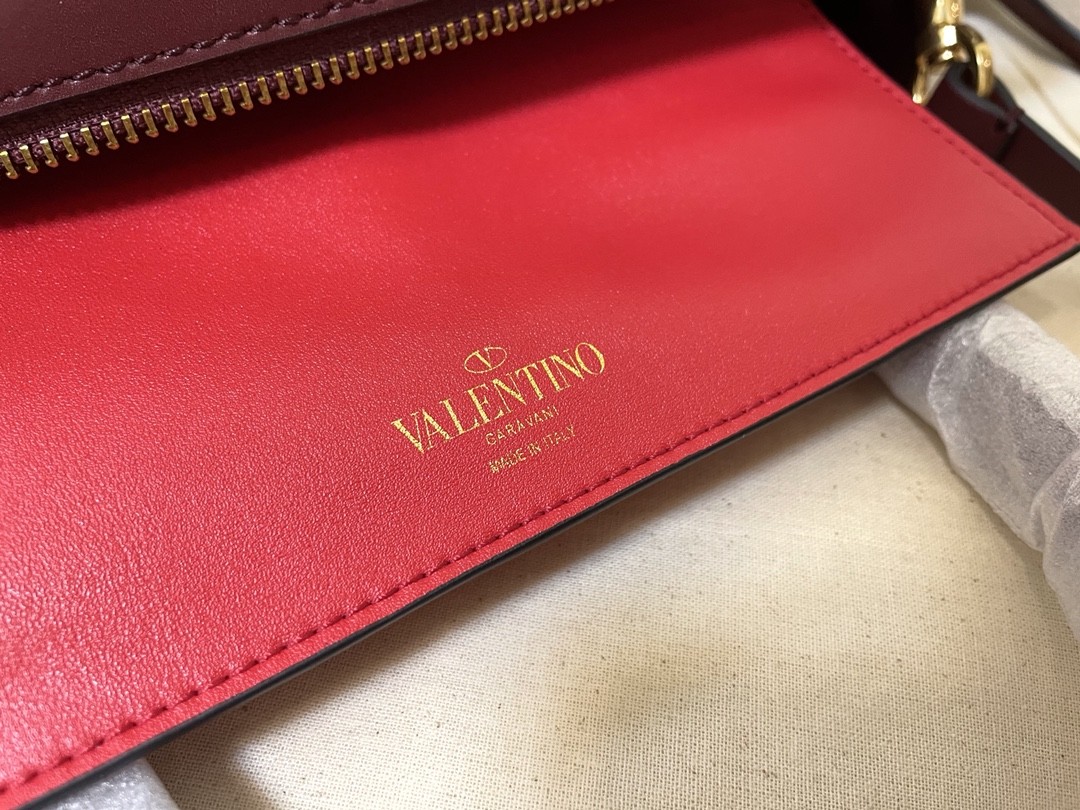 발렌티노 토트백