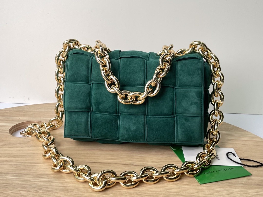 보테가베네타 숄더백