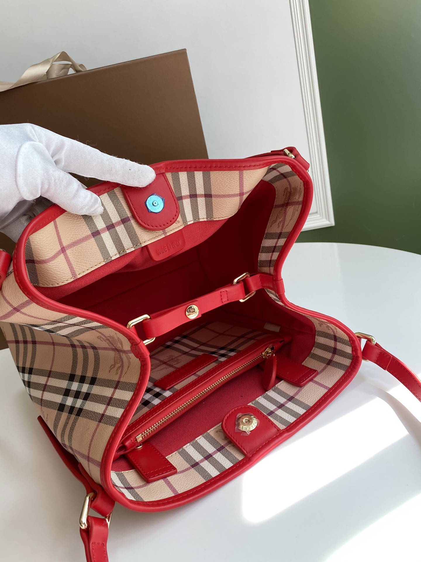 버버리 여성 토트 백