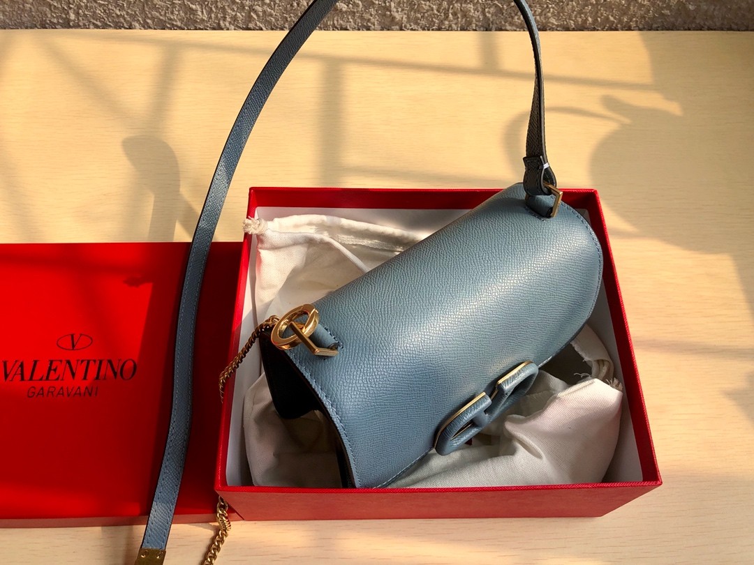 발렌티노 가라바니 숄더백