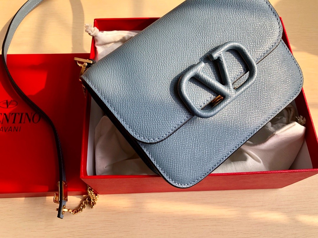 발렌티노 가라바니 숄더백