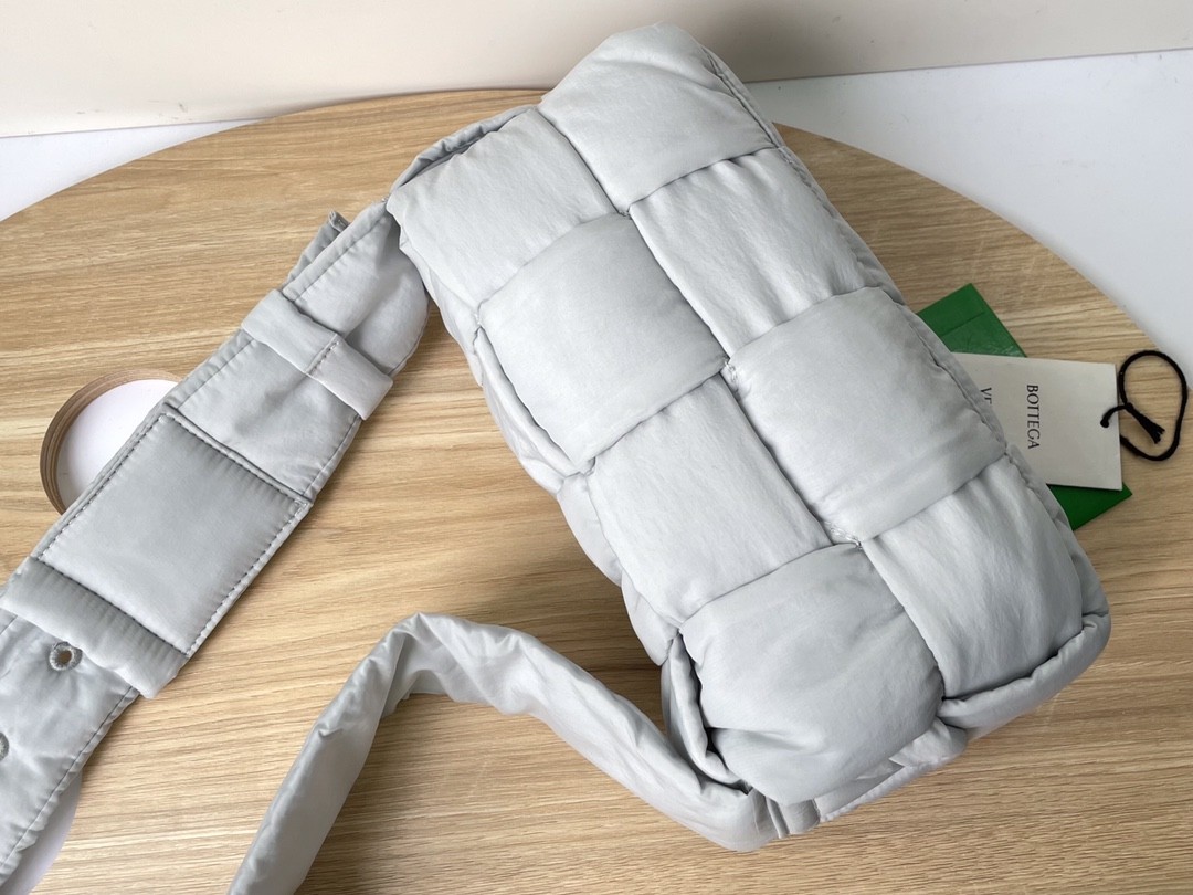 보테가베네타 BV 숄더 백