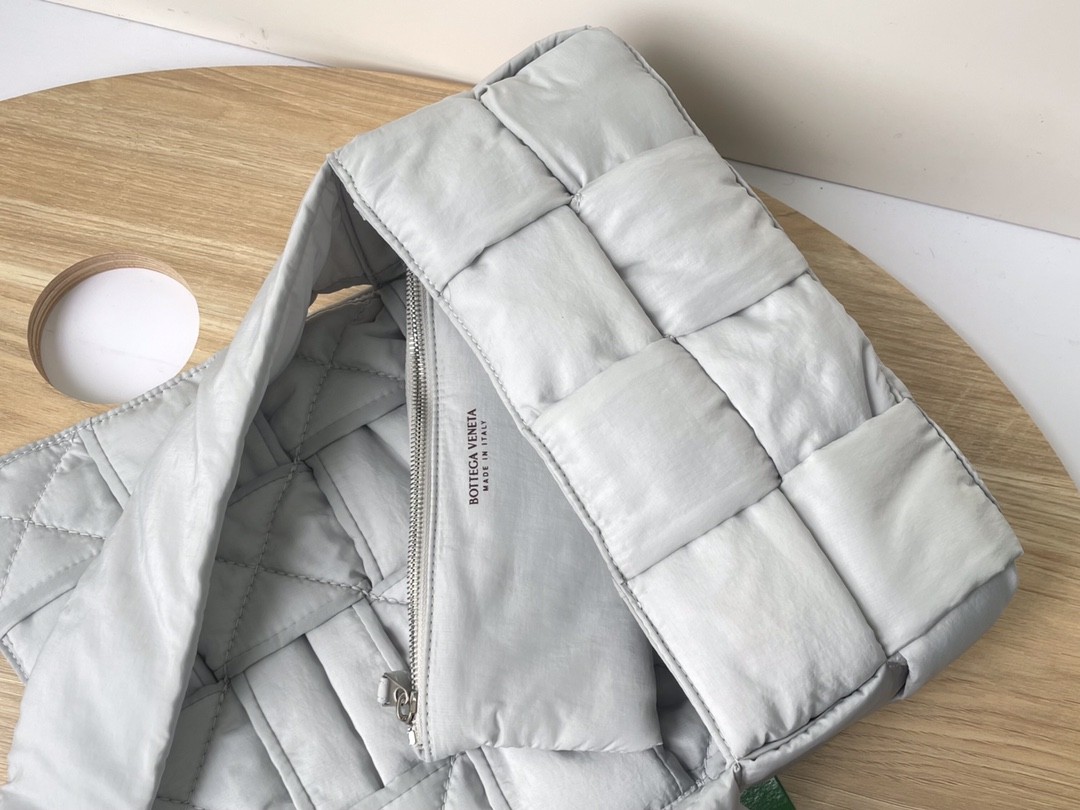 보테가베네타 BV 숄더 백