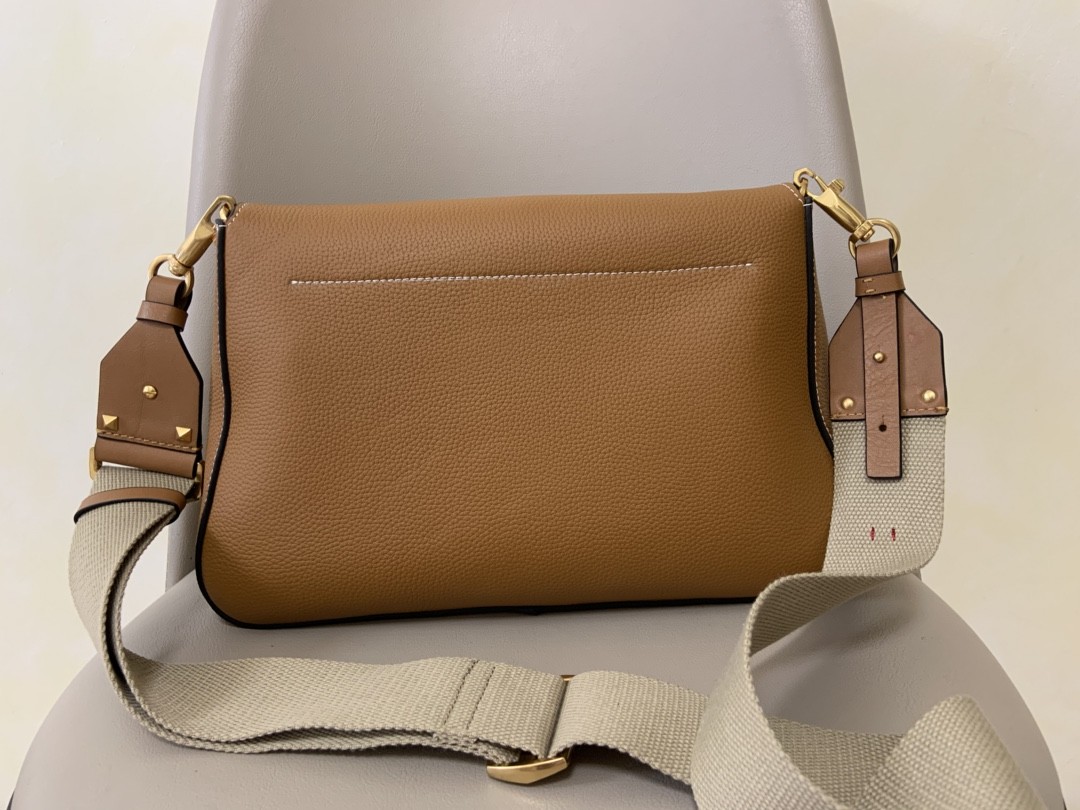 발렌티노 숄더백