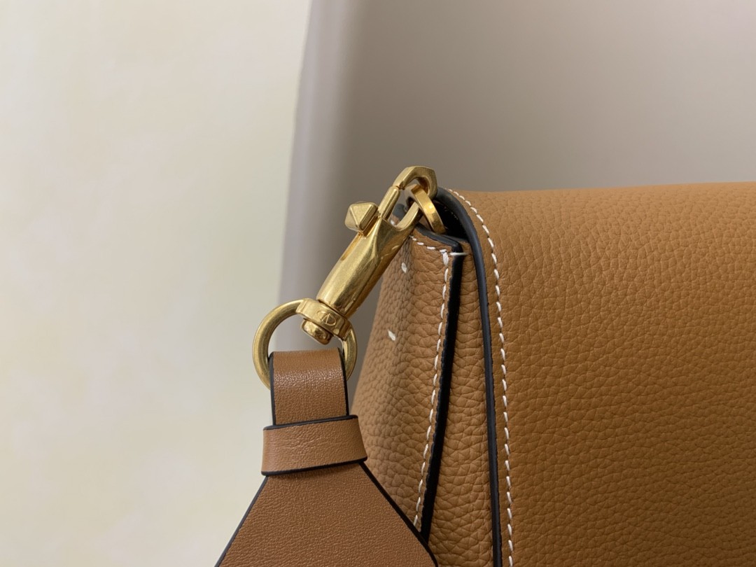 발렌티노 숄더백