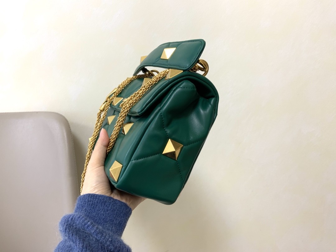 발렌티노 토트백