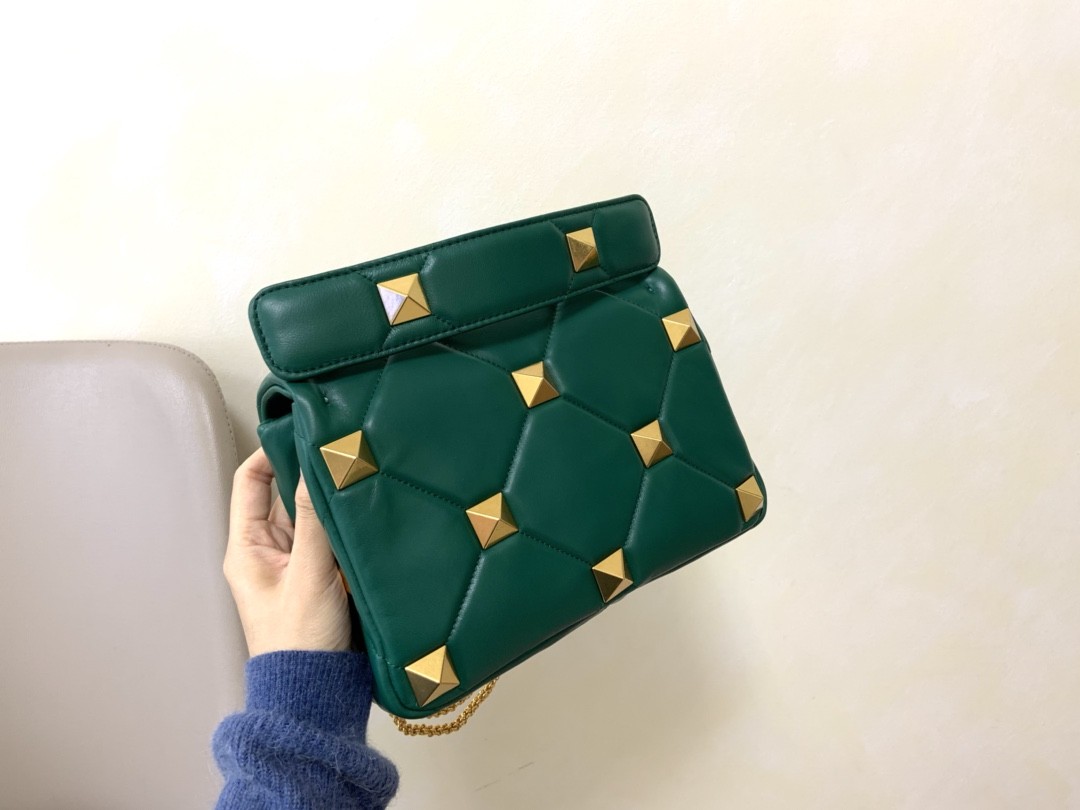 발렌티노 토트백