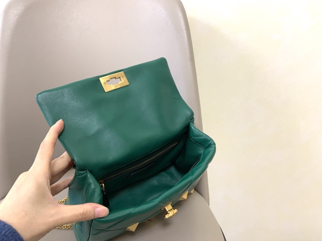 발렌티노 토트백