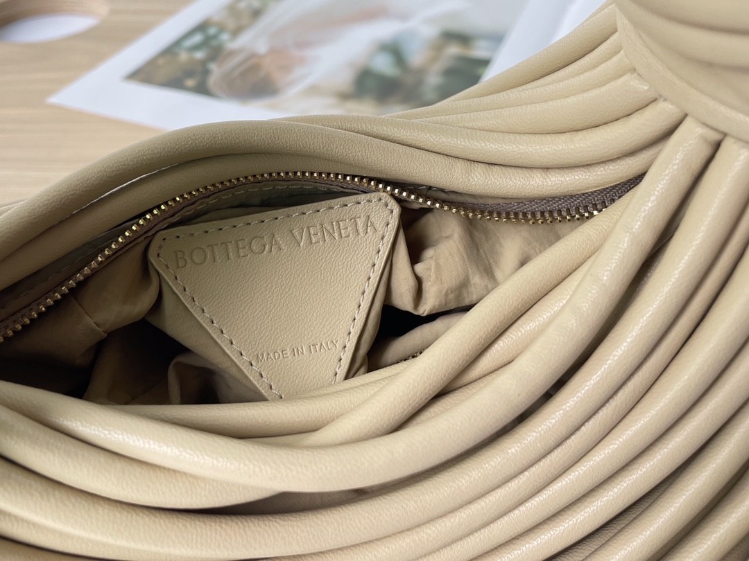 보테가베네타 조디백