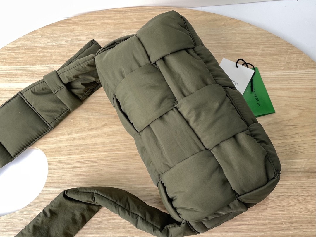 보테가베네타 BV 크로스 백