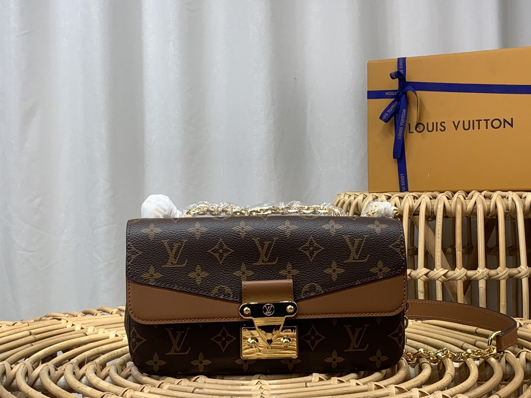 루이비통 LV Marceau 숄더 백