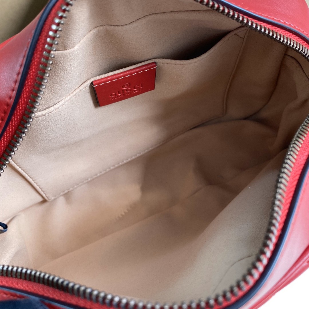 구찌 GUCCI GG 마몬트 마틀라세 쉐브론 스몰 숄더백