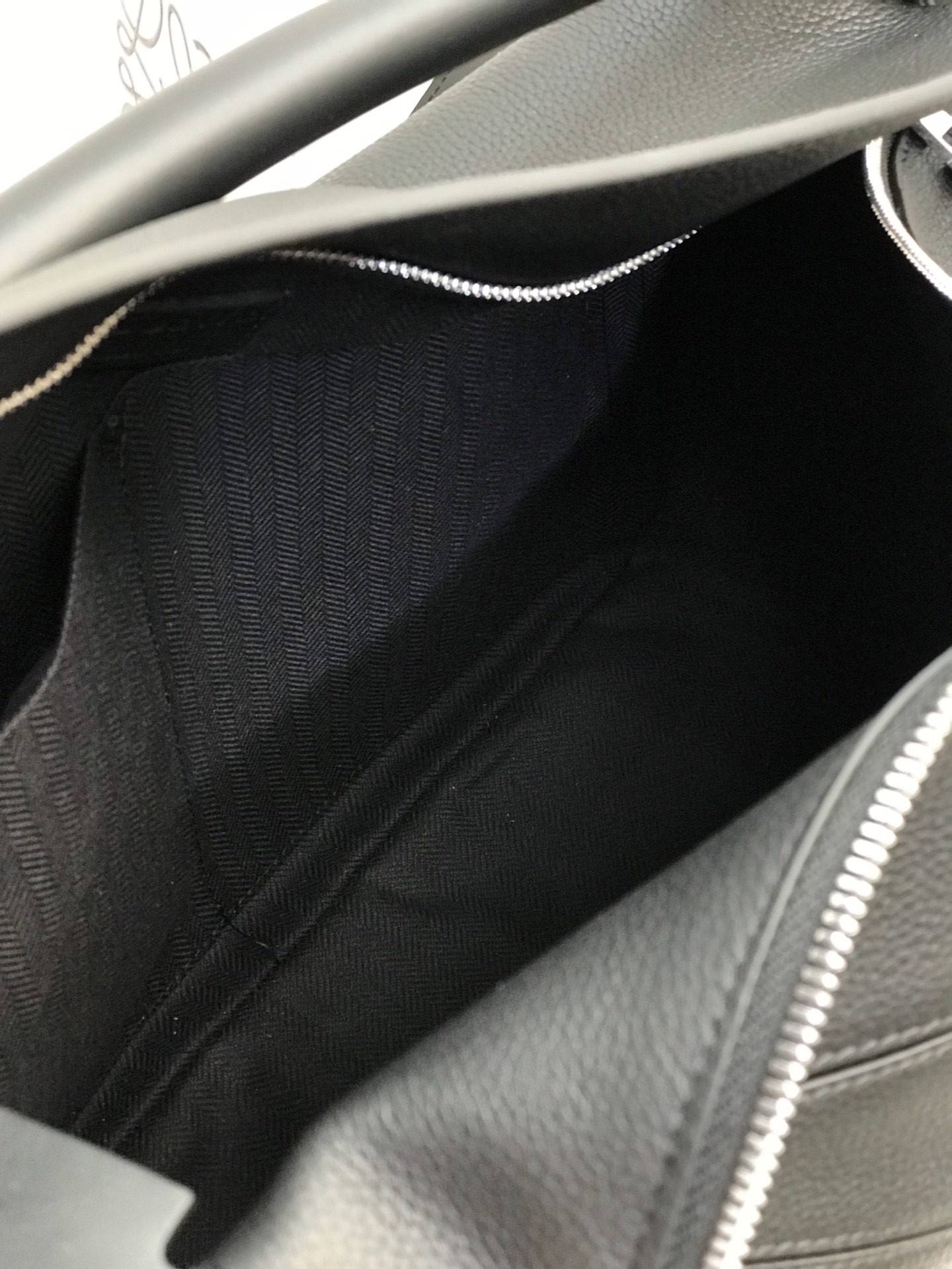 로에베 숄더 백