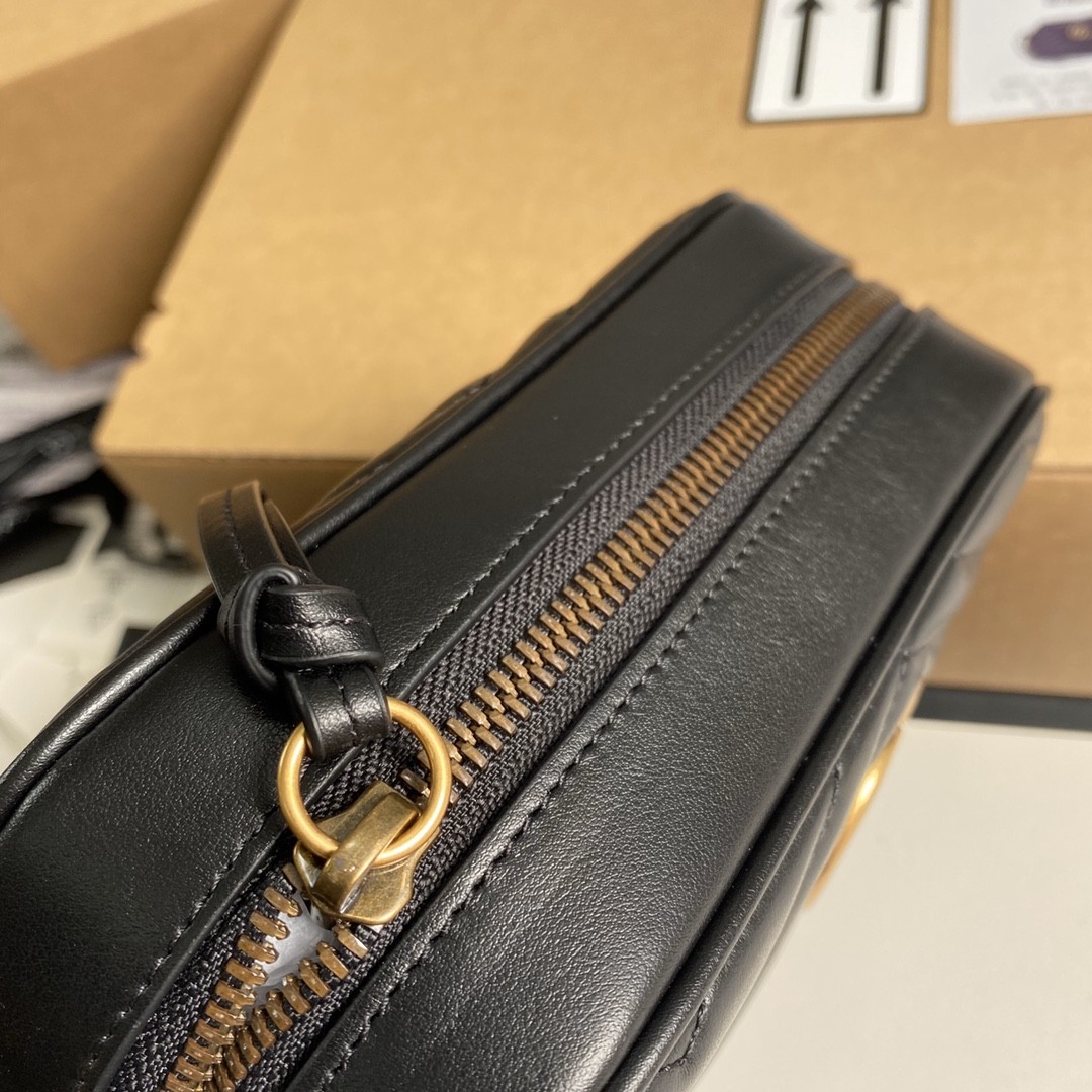 구찌 GUCCI GG 마몬트 마틀라세 크로스 백