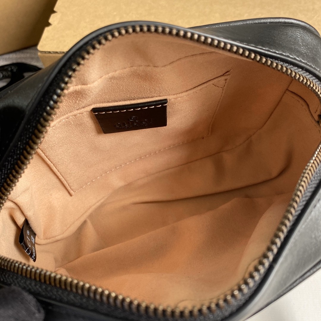 구찌 GUCCI GG 마몬트 마틀라세 크로스 백