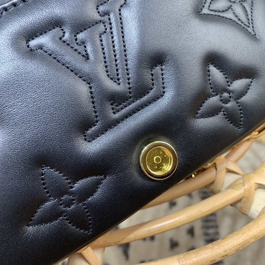 루이비통 LV Wallet on Strap 월릿 온 스트랩 숄더 백