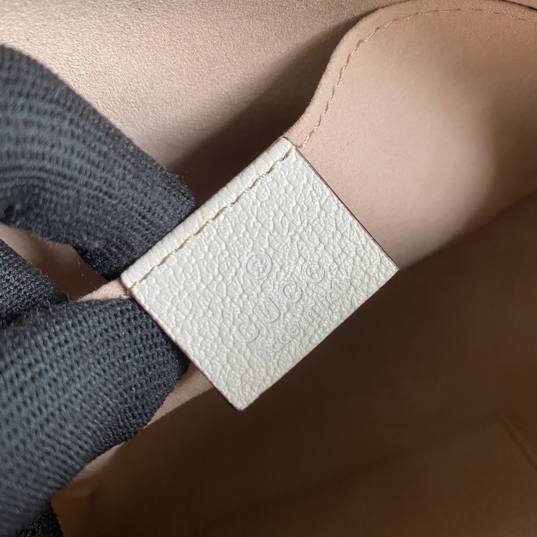 구찌 GUCCI 오피디아 GG 수프림 숄더백