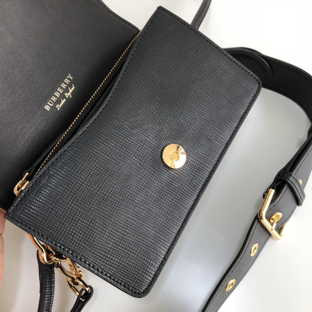 ﻿버버리 여성 숄더 백