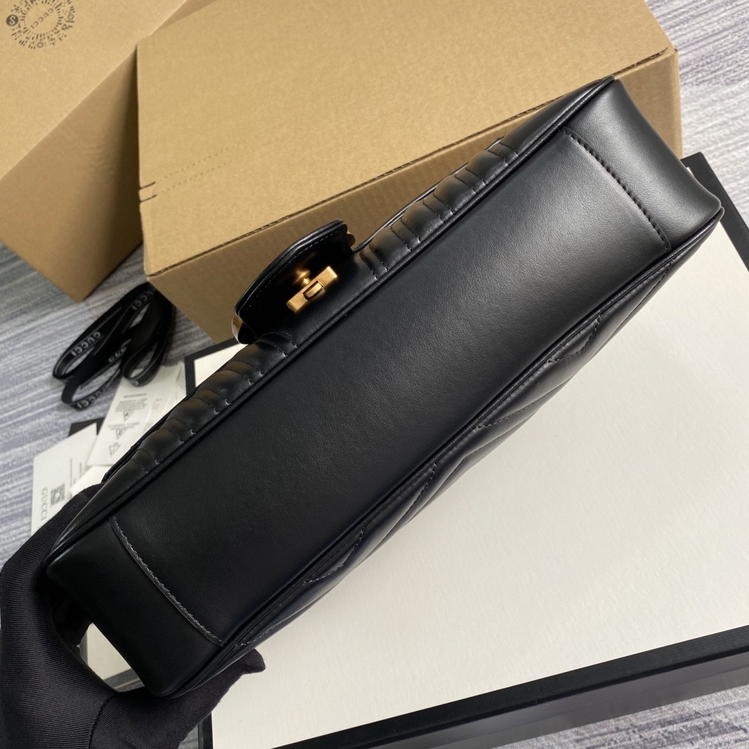 구찌 GUCCI 마몬트 마틀라세 미디움 숄더백