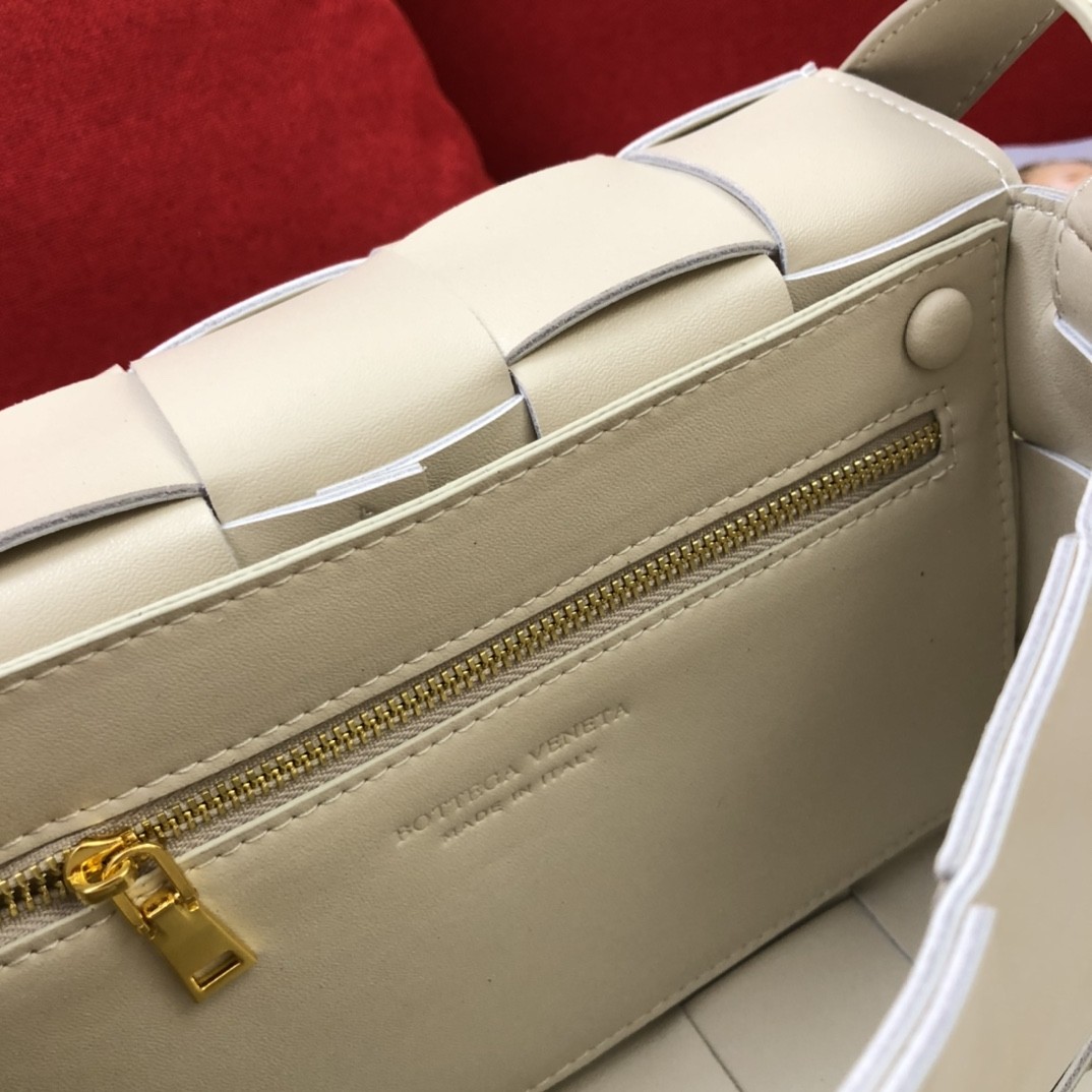 보테가베네타 BV 숄더 백