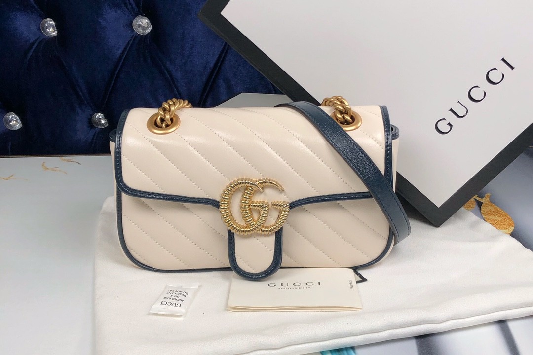 구찌 GUCCI GG 마몬트 마틀라세 스몰 숄더 백