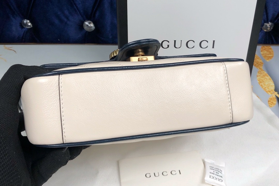 구찌 GUCCI GG 마몬트 마틀라세 스몰 숄더 백