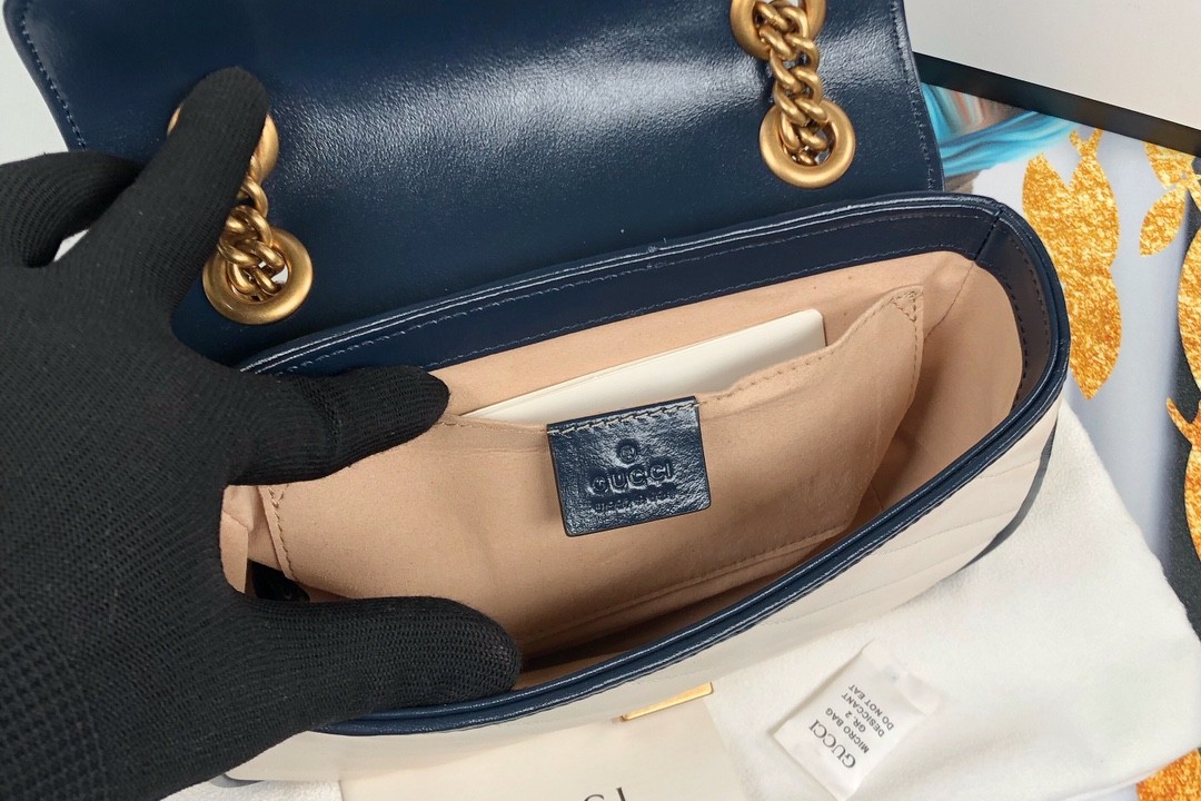 구찌 GUCCI GG 마몬트 마틀라세 스몰 숄더 백