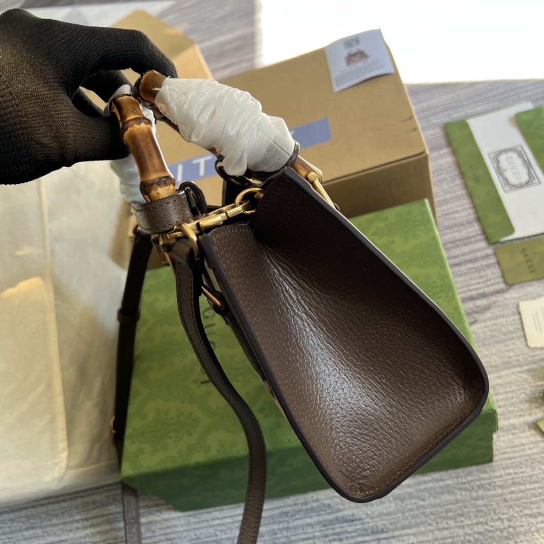 구찌 GUCCI 다이애나 스몰 토트백