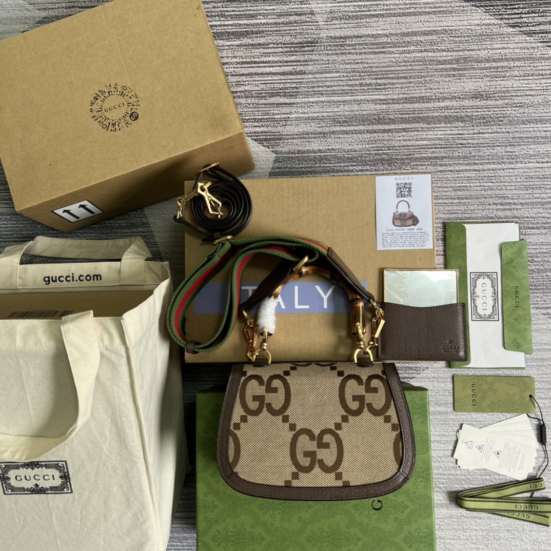 구찌 GUCCI 뱀부 1947 스몰 탑 핸들백