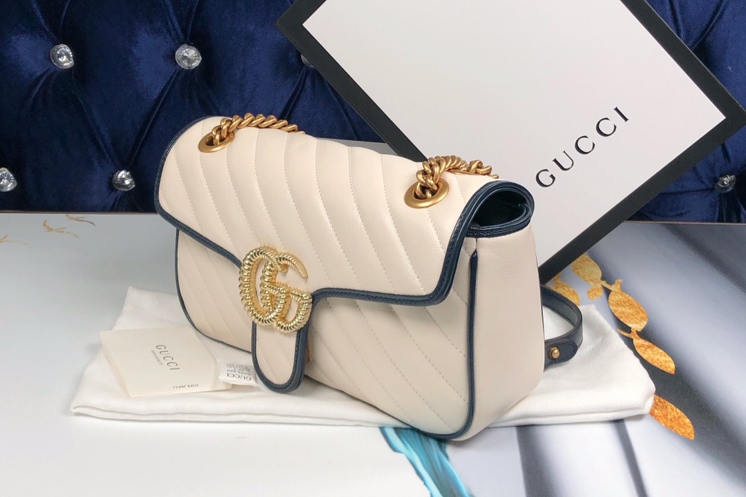 구찌 GUCCI GG 마몬트 마틀라세 스몰 숄더 백