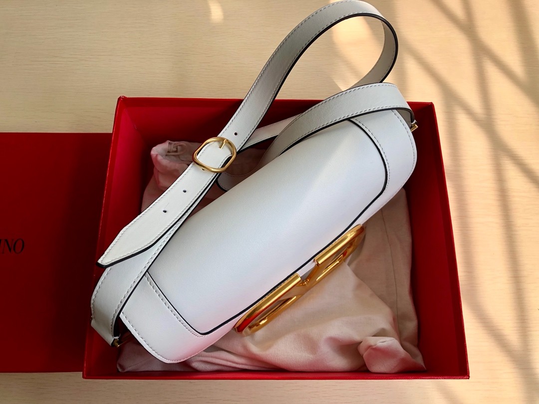 발렌티노 숄더백