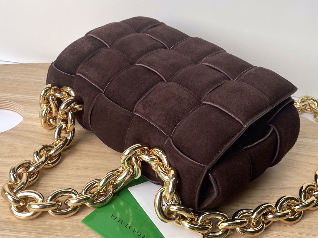 보테가베네타 숄더백