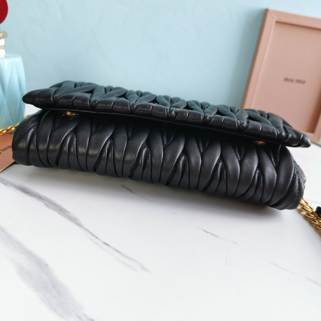 미우미우 마테라쎄 숄더백 미니