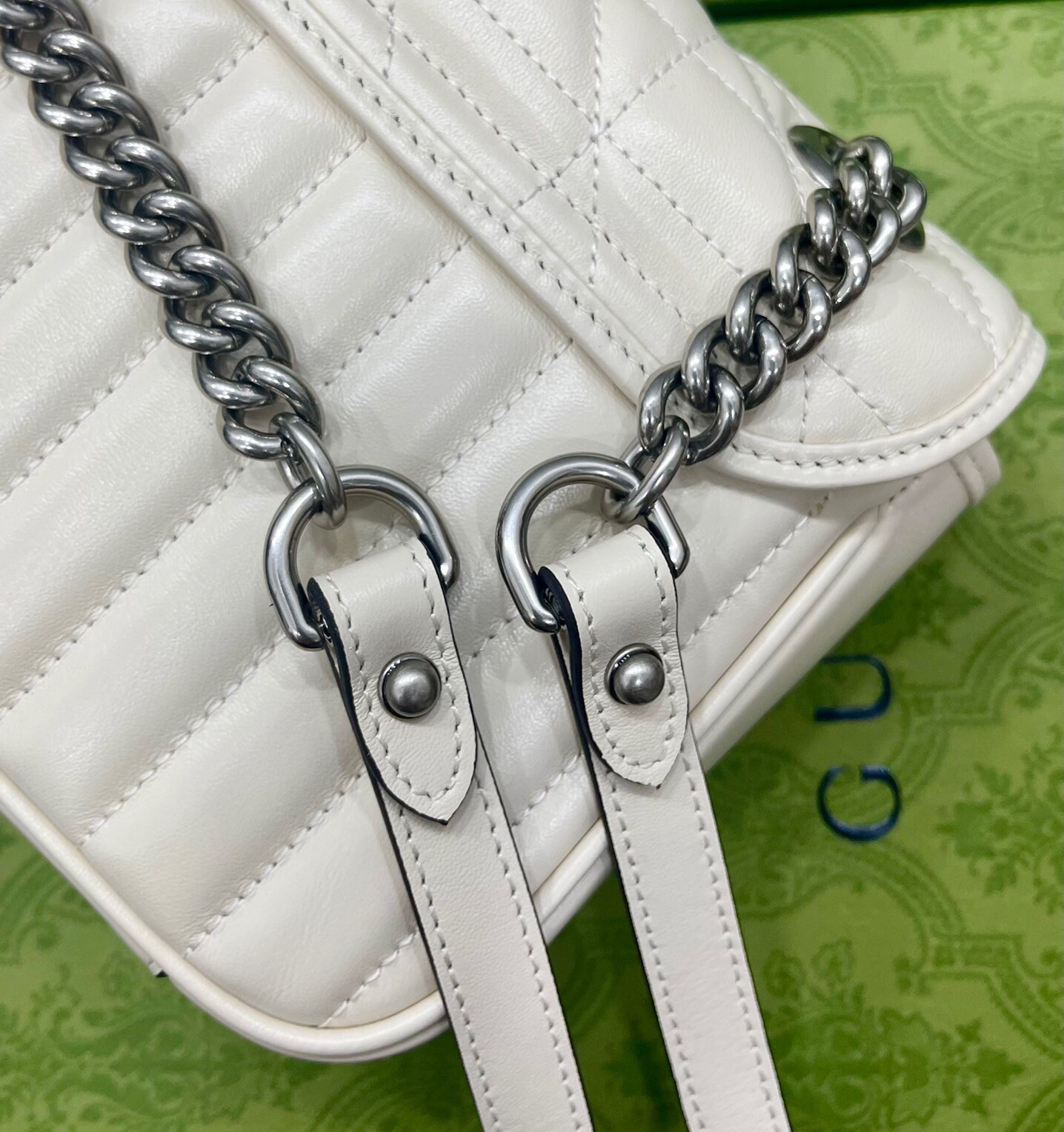 구찌 GUCCI 마몬트 마틀라세 스몰 숄더 백