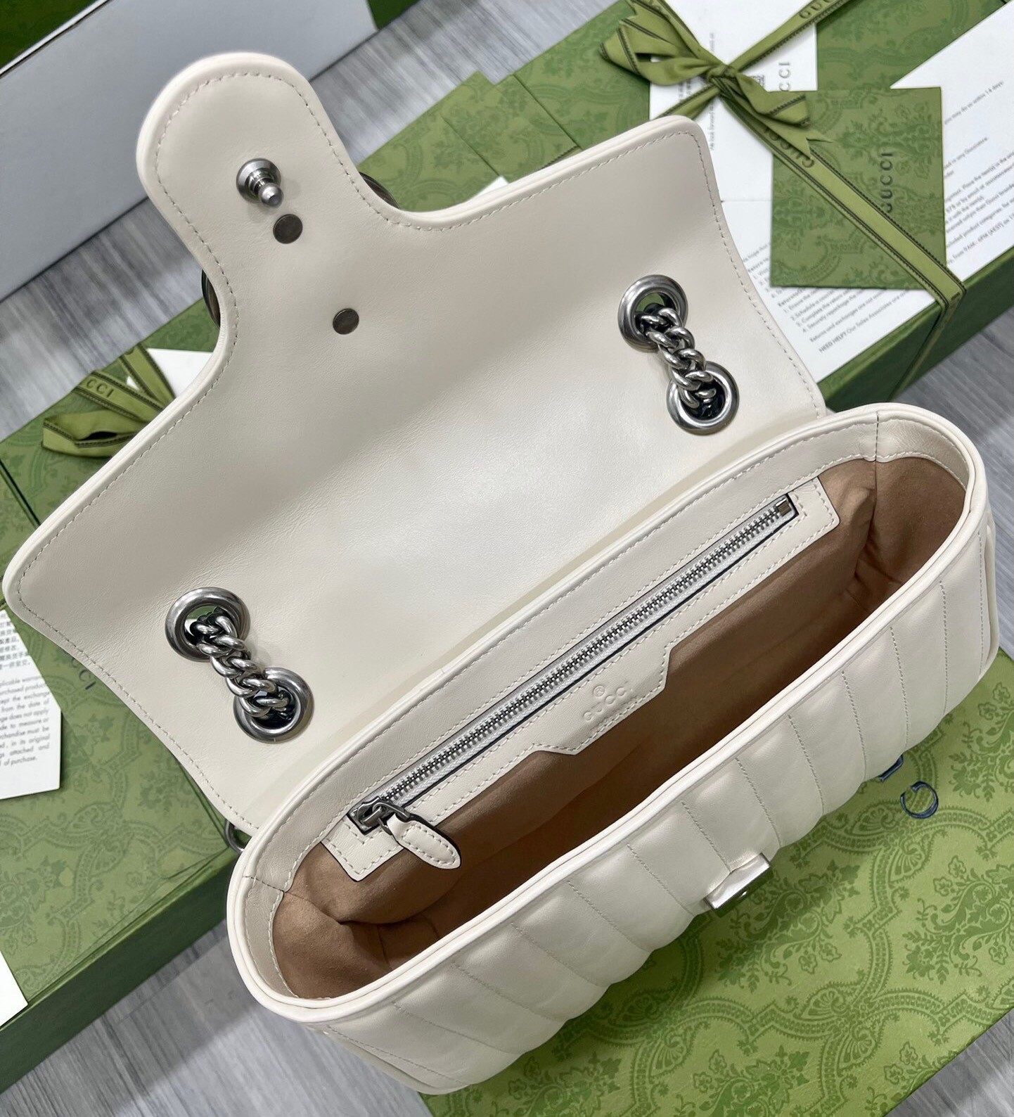 구찌 GUCCI 마몬트 마틀라세 스몰 숄더 백