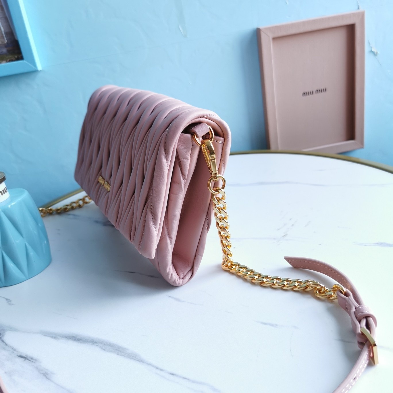 미우미우 마테라쎄 숄더백 미니