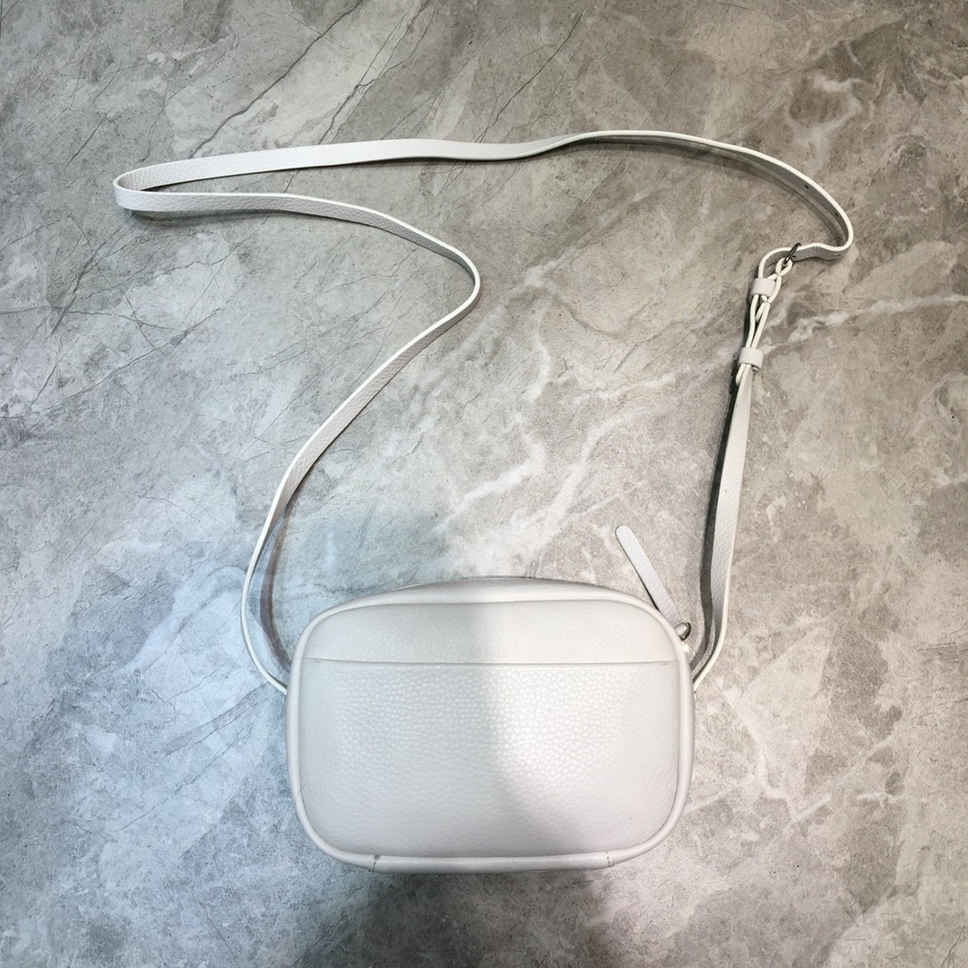 발렌시아가 크로스백