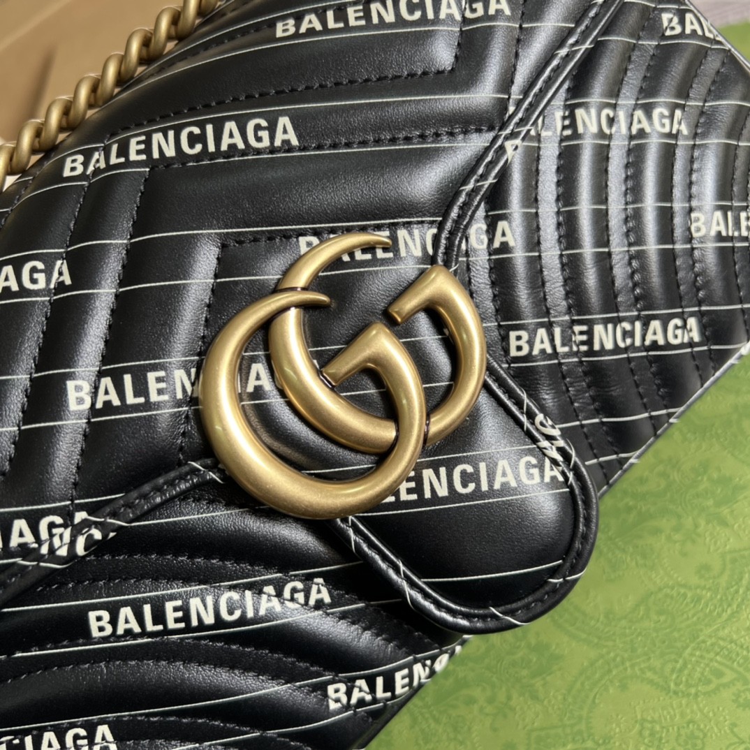 구찌 GUCCI GG 마몬트 마틀라세 숄더백