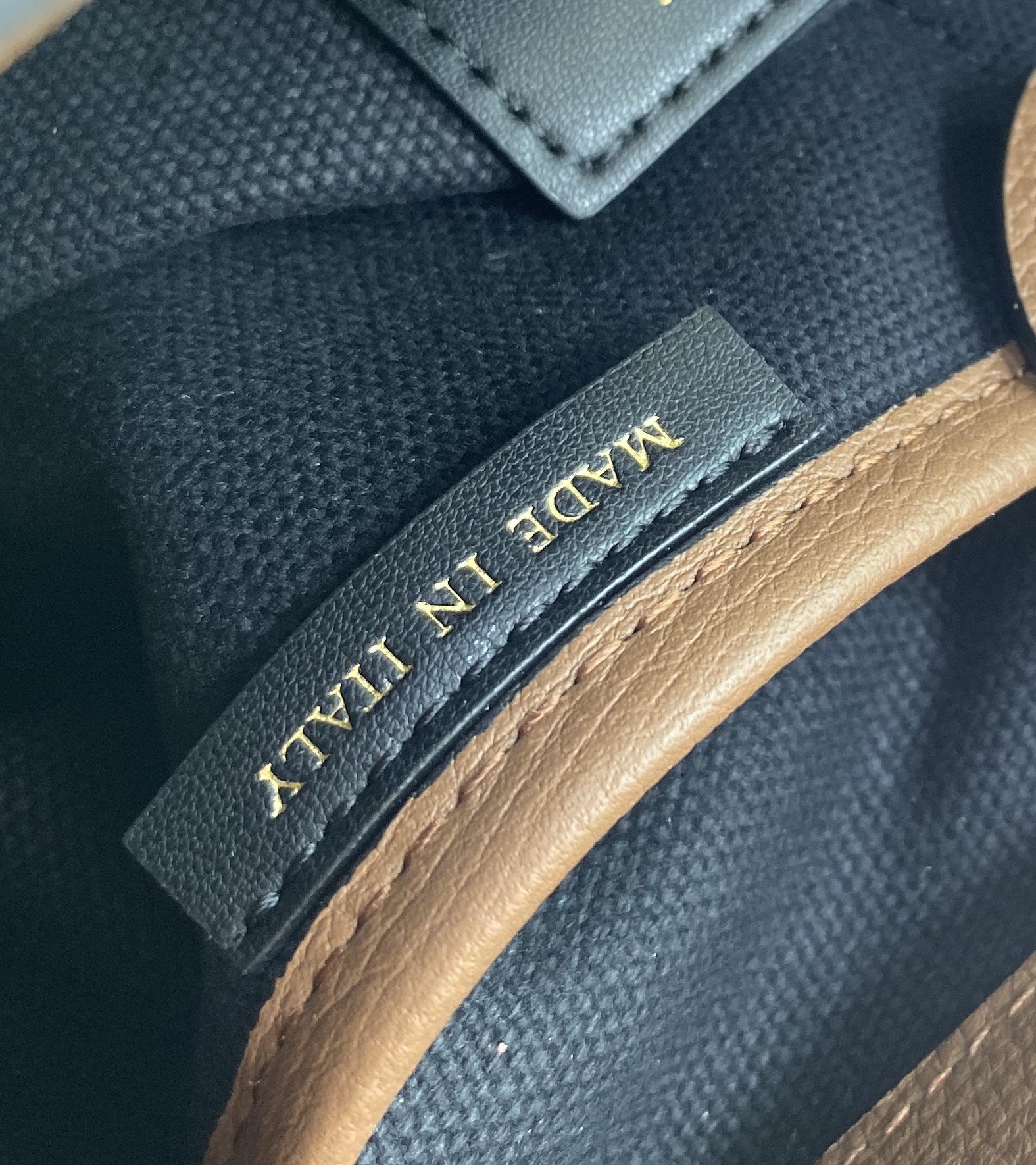 버버리 여성 토트 백